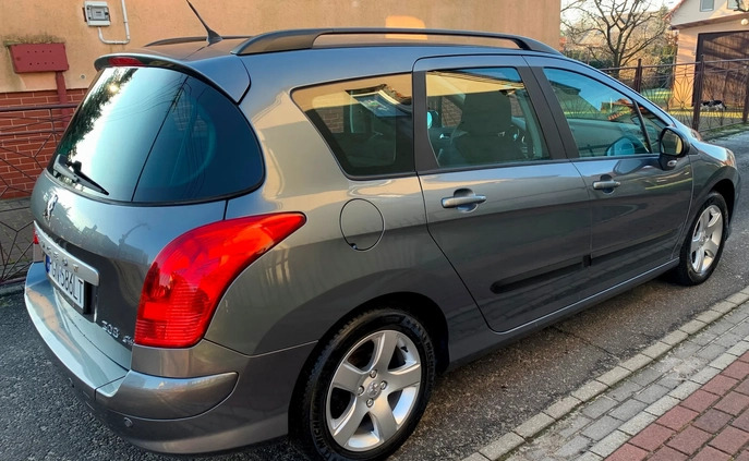 Peugeot 308 cena 21999 przebieg: 177000, rok produkcji 2011 z Gniezno małe 781